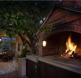 6 bedroom villa with pool in Milna, Brac Island sleeps 11